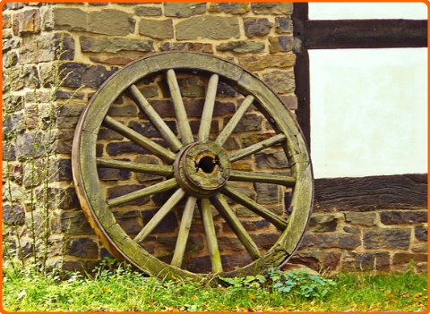 Keresőoptimalizált honlapkészítés – vasból fakarika(!)